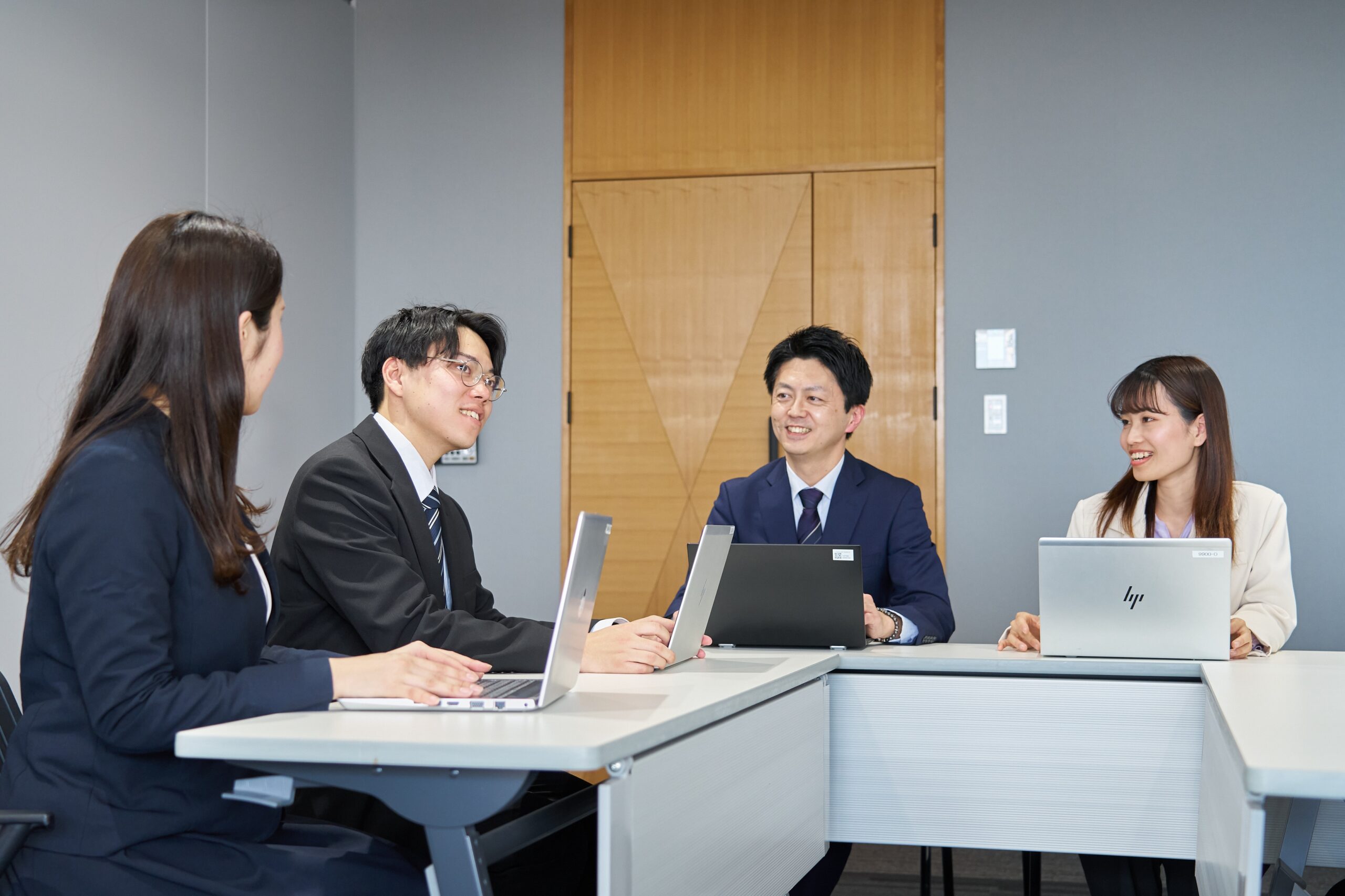 会議中の画像